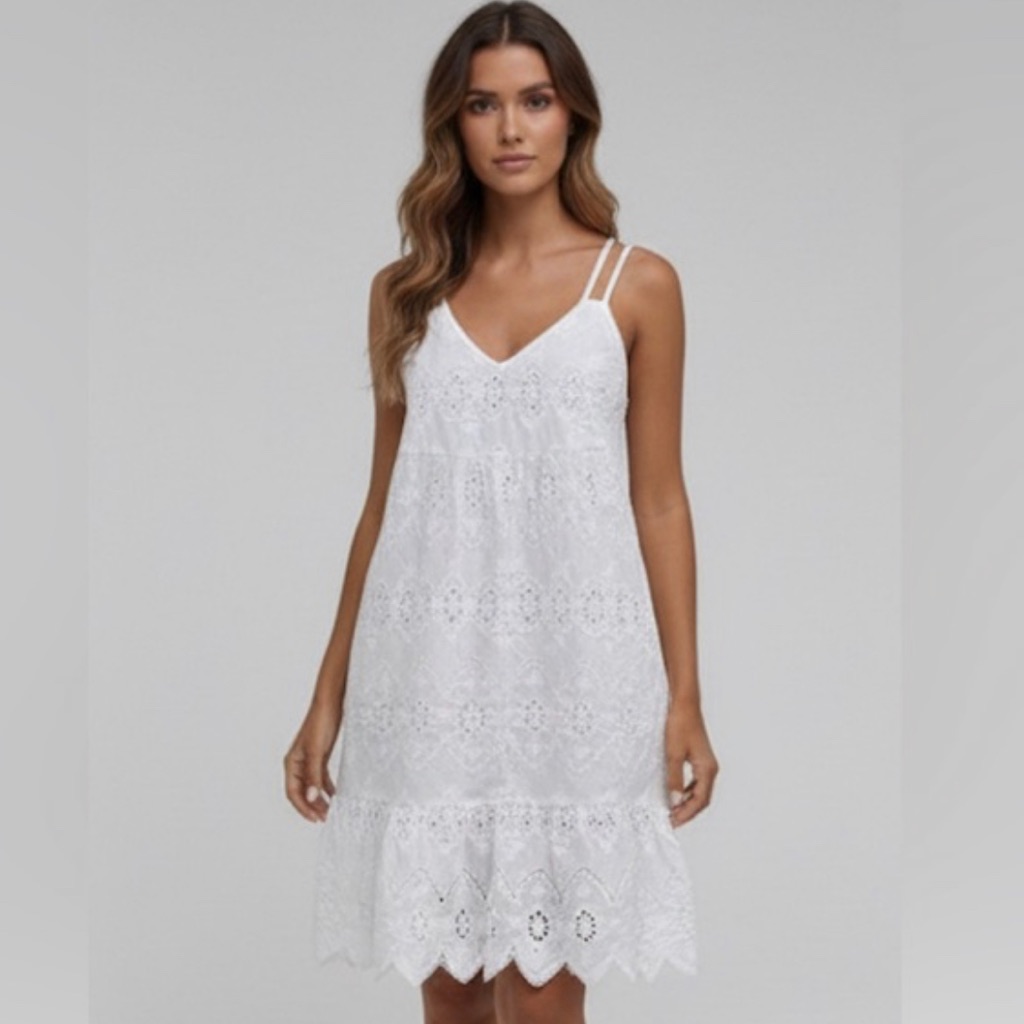 Splendid White Romantic Eyelet Lace Babydoll Camisole Slip Dress Lightweight S